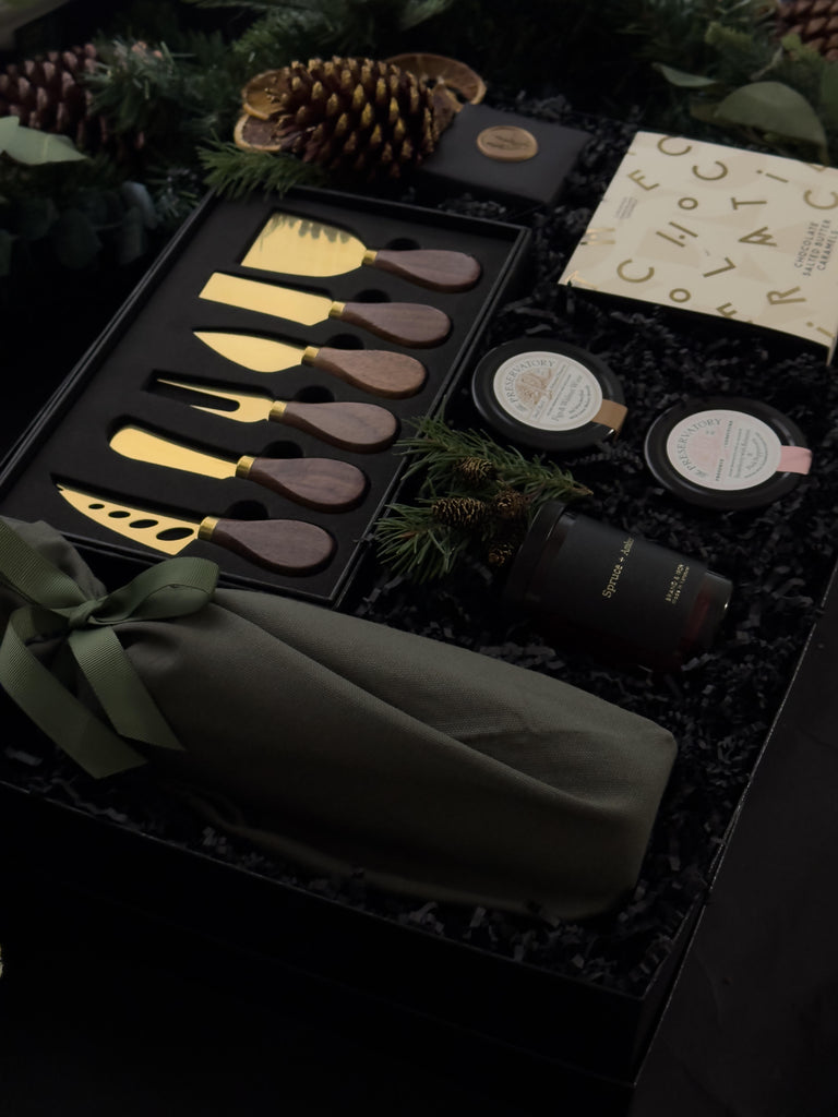 Canadian gift boxes for Christmas 